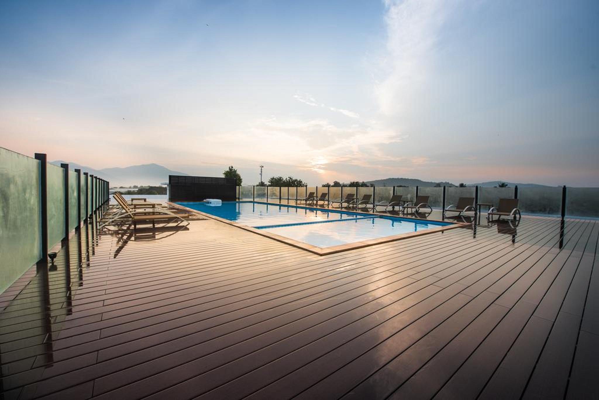 The Smith House Hotel Pantai Cenang  Buitenkant foto