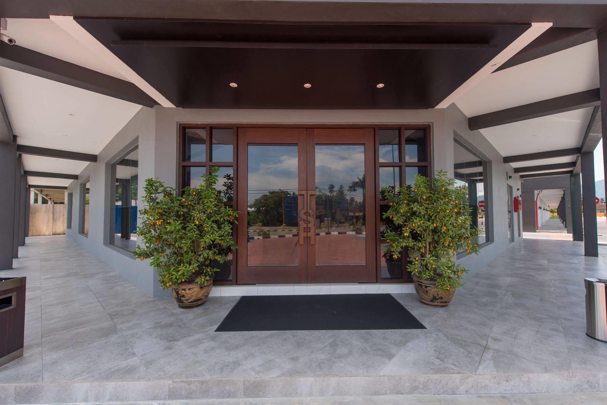 The Smith House Hotel Pantai Cenang  Buitenkant foto