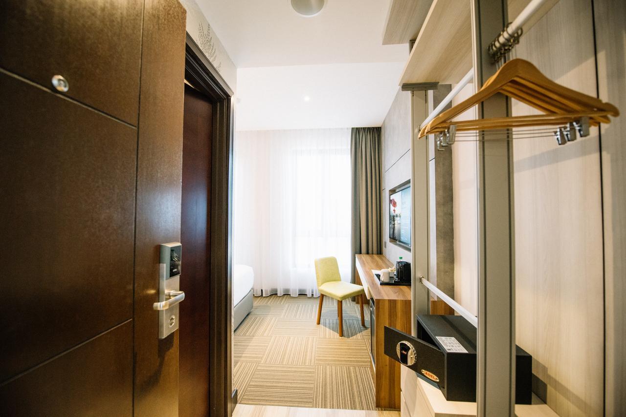 The Smith House Hotel Pantai Cenang  Buitenkant foto
